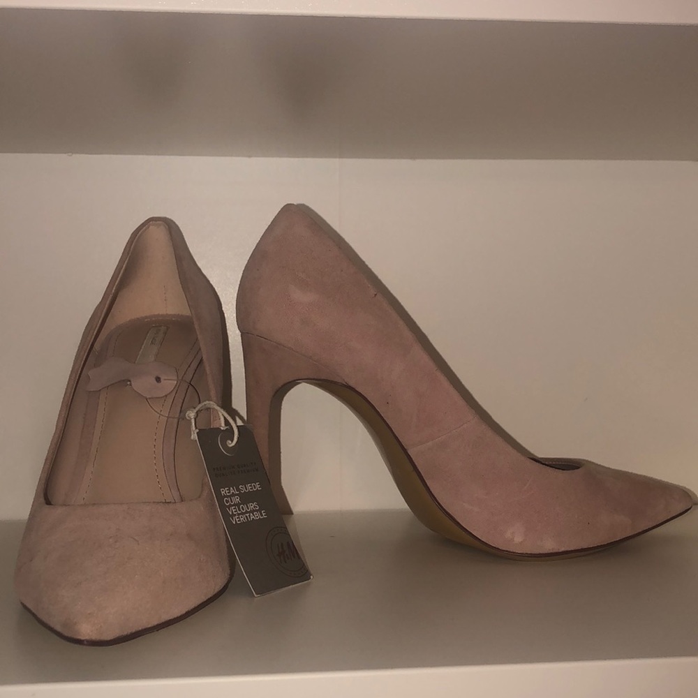 Blush pink heels